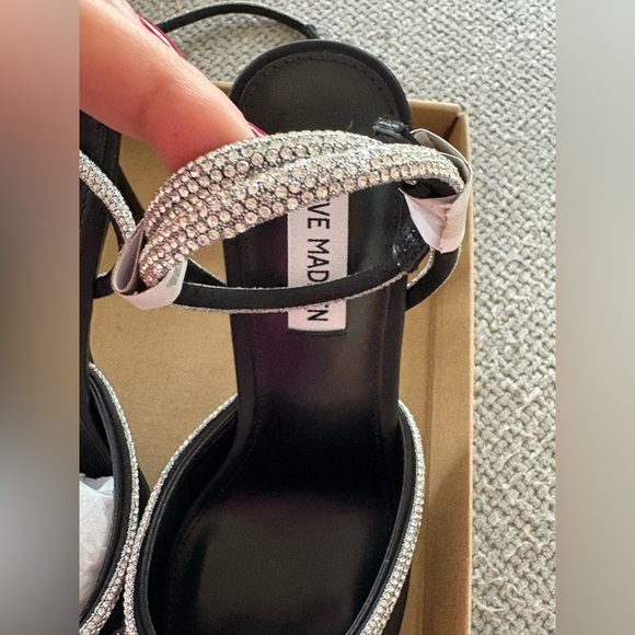 Steve Madden Viable Black Rhinestone Bow Heels – Size 9, Brand New with Box - Picture 8 of 16